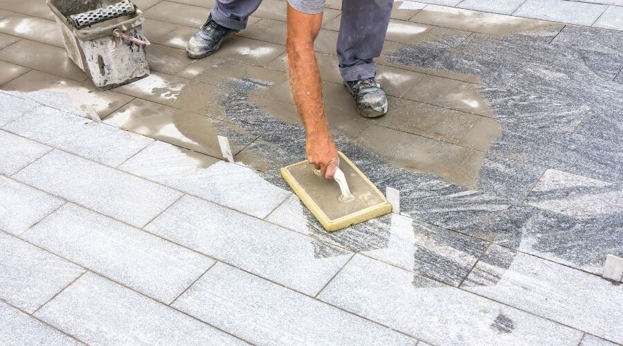 Professional residential roofers in Questa, NM